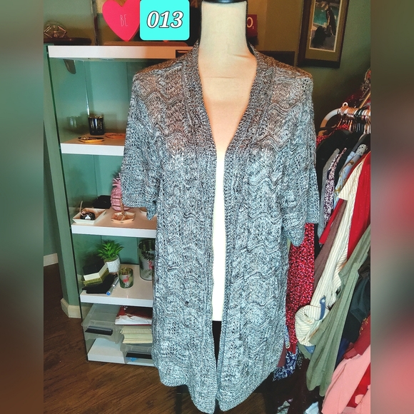 013 FADED GLORY PLUS 3X SHORT SLEEVE CARDIGAN - Picture 2 of 3